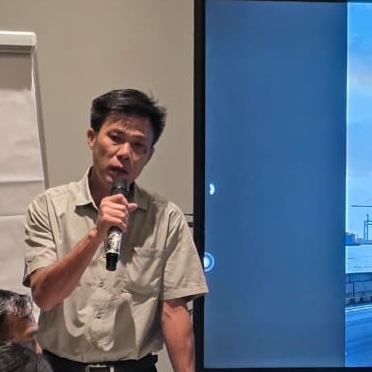 Foto Direktur Operasional PT. BELLESINDO EKANUSA LOGISTIK.